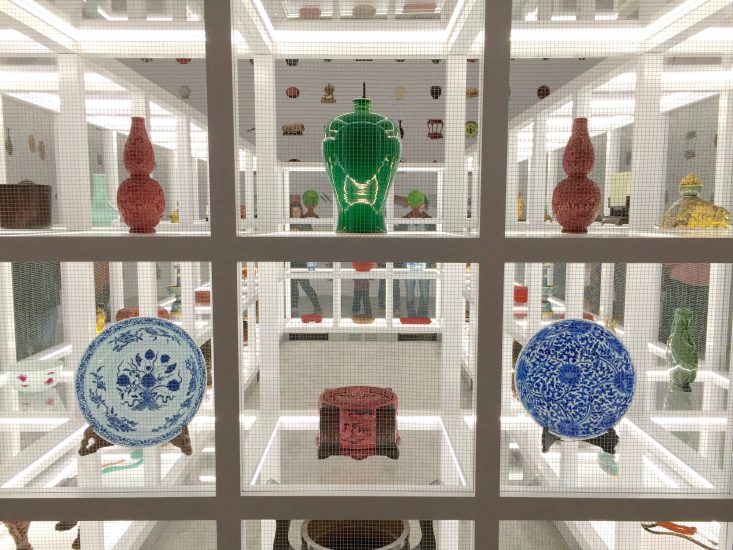 Power and Beauty in China's Last Dynasty: Qing Vases & Plates